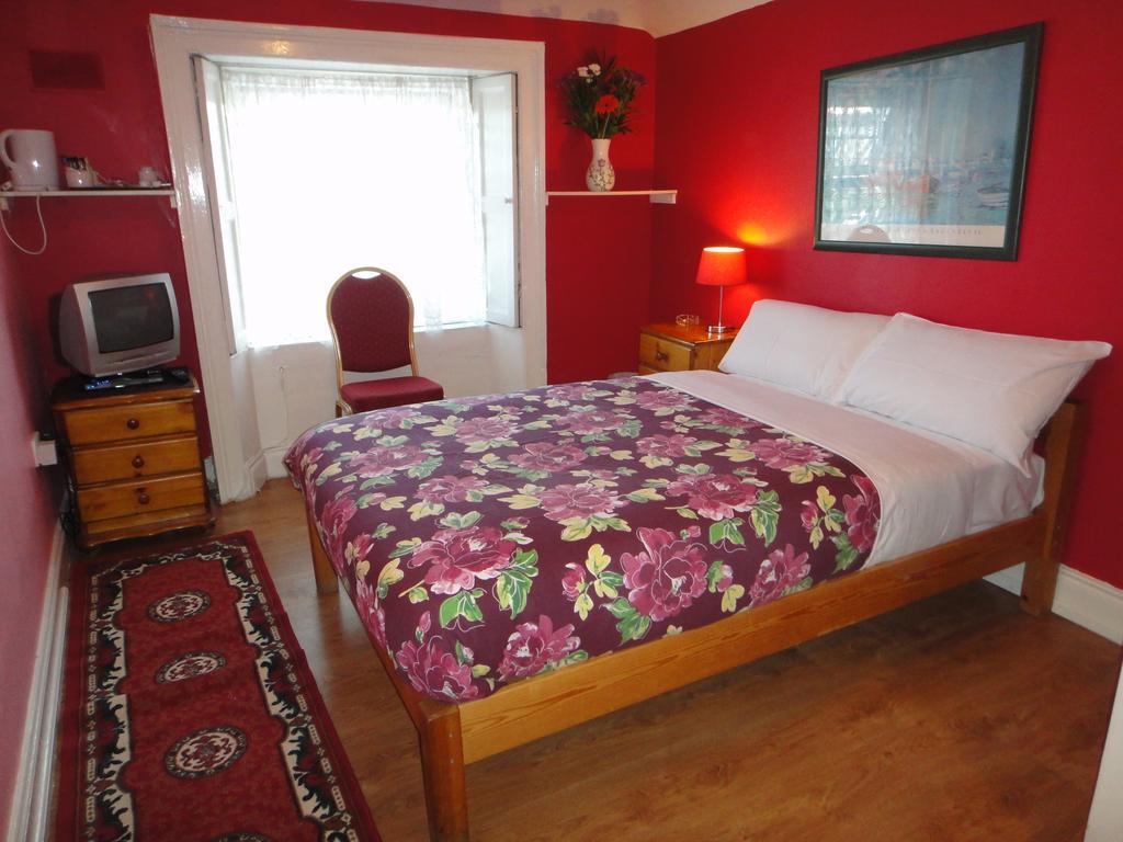 Inn On The Liffey Guesthouse Дъблин Екстериор снимка