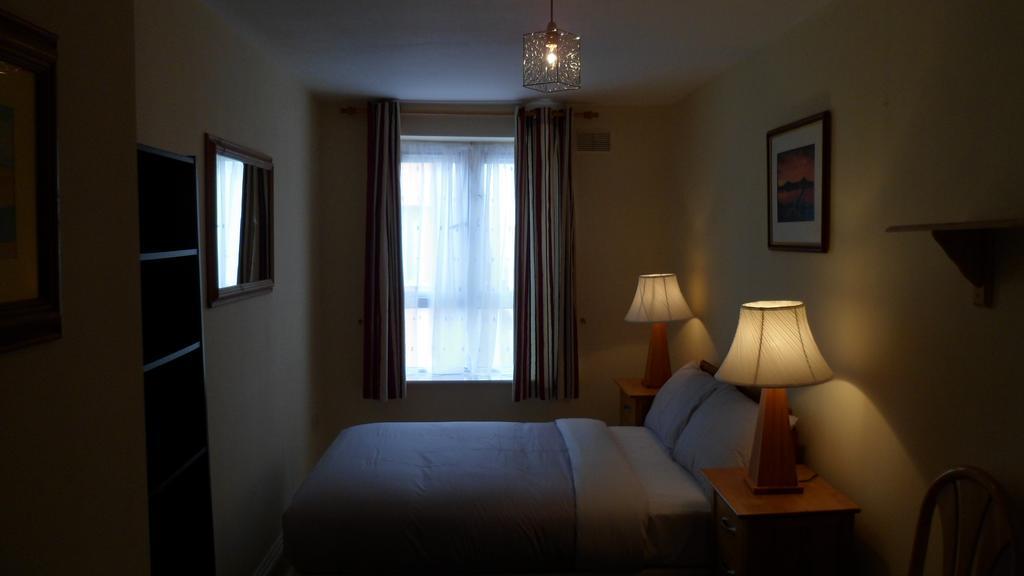 Inn On The Liffey Guesthouse Дъблин Екстериор снимка